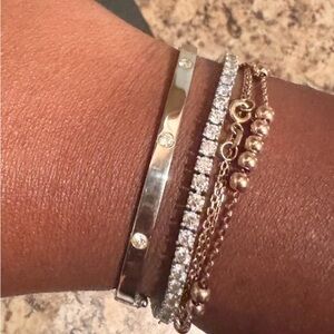 10k White Gold Hinge Moissanite Bracelet